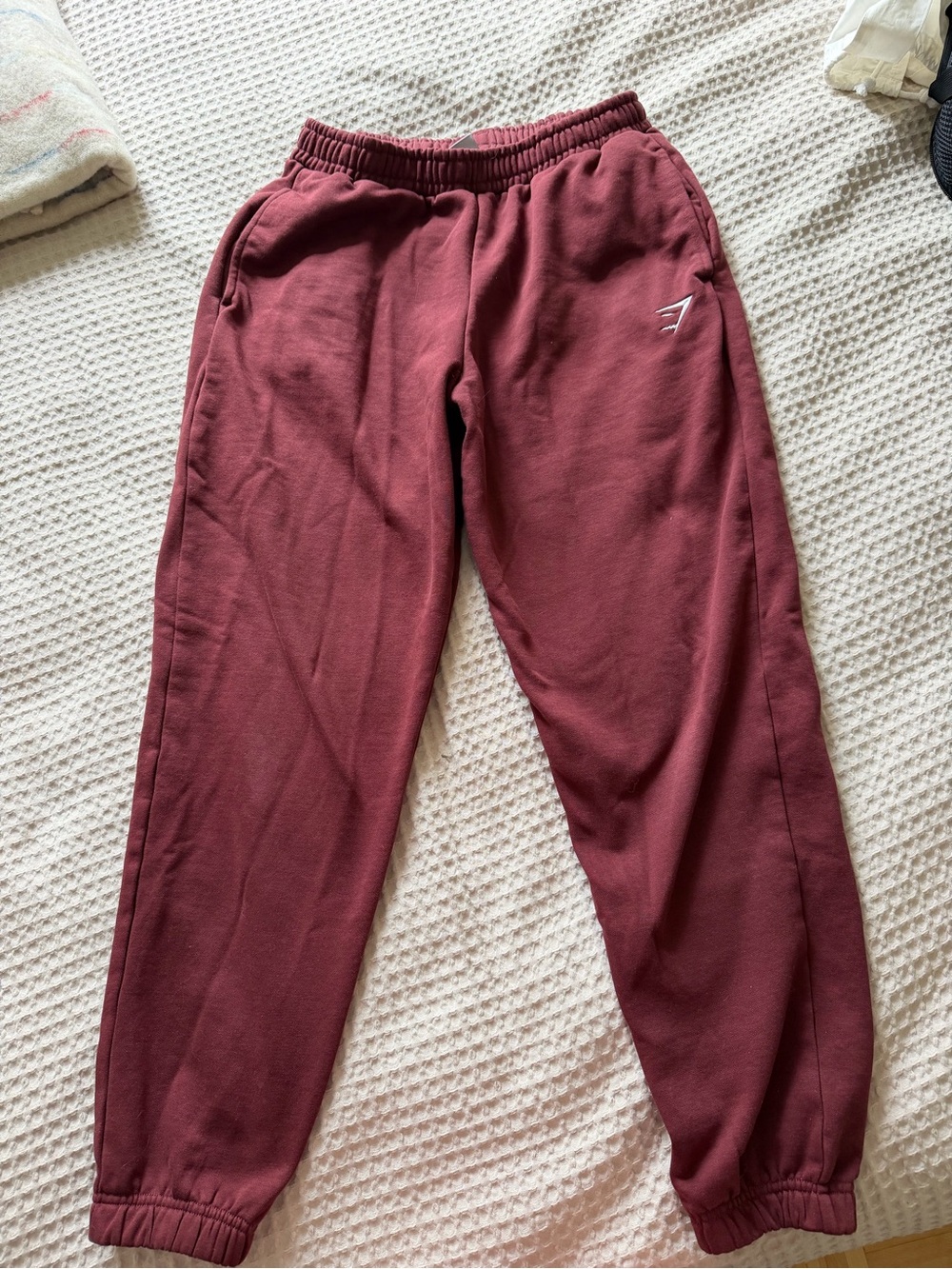 Gymshark Burgundy Hoodie with White Logo - Picture 3 of 4